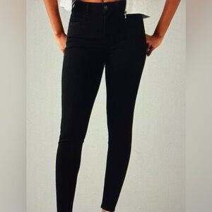 American Eagle Black High-Rise Dream Stretch Jegging NWT